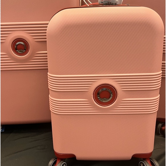 Delsey Bags Nwt Delsey Flanerie Se 2 Piece Luggage Set Poshmark